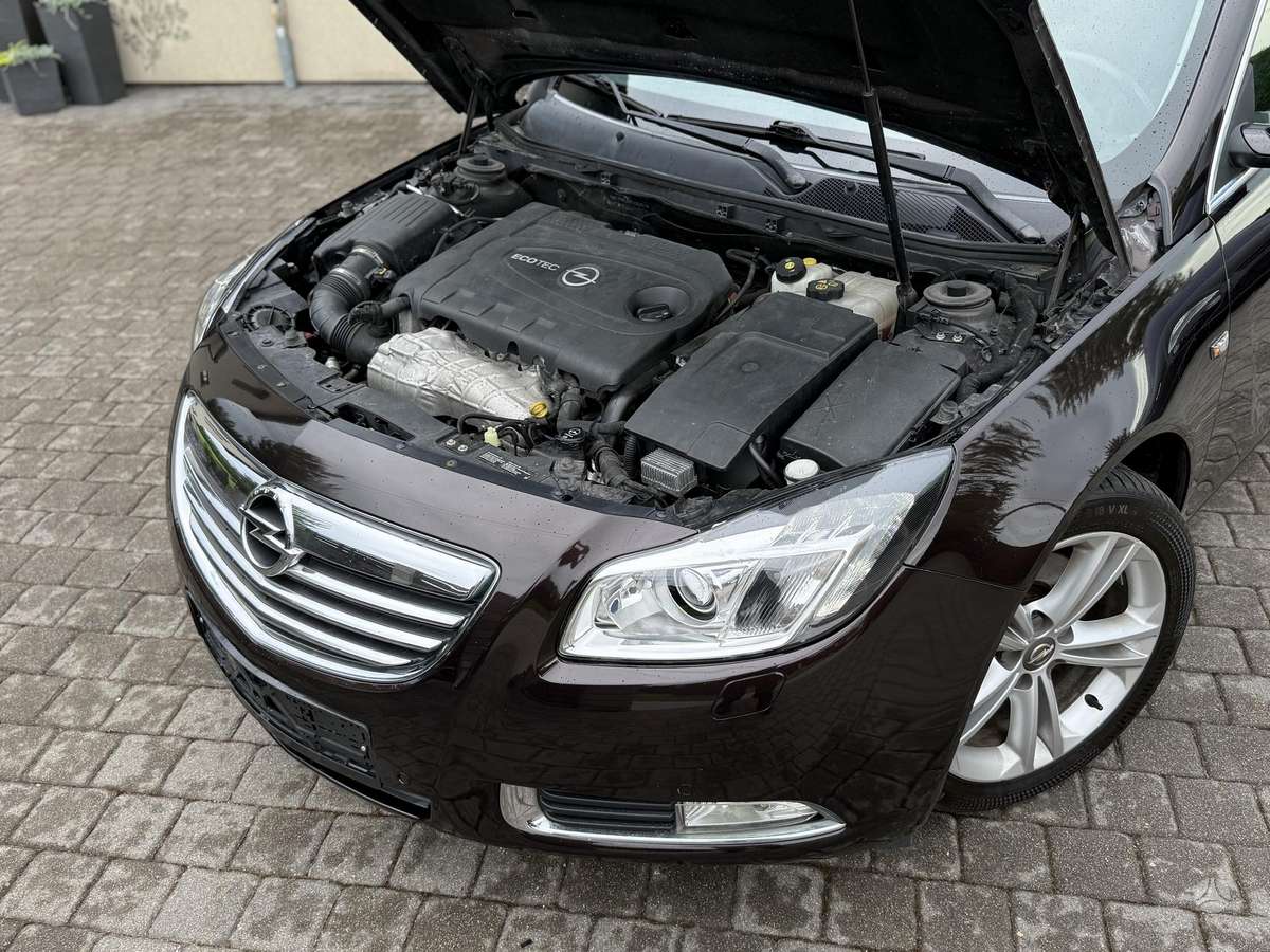 Opel Insignia, 2.0 l., wagon