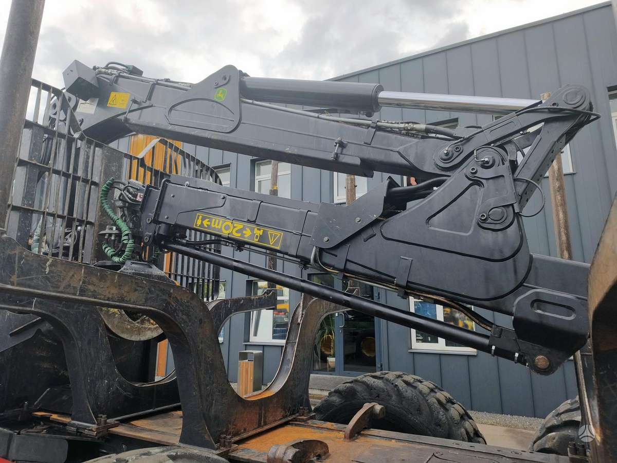 John Deere 1110G, forwarders
