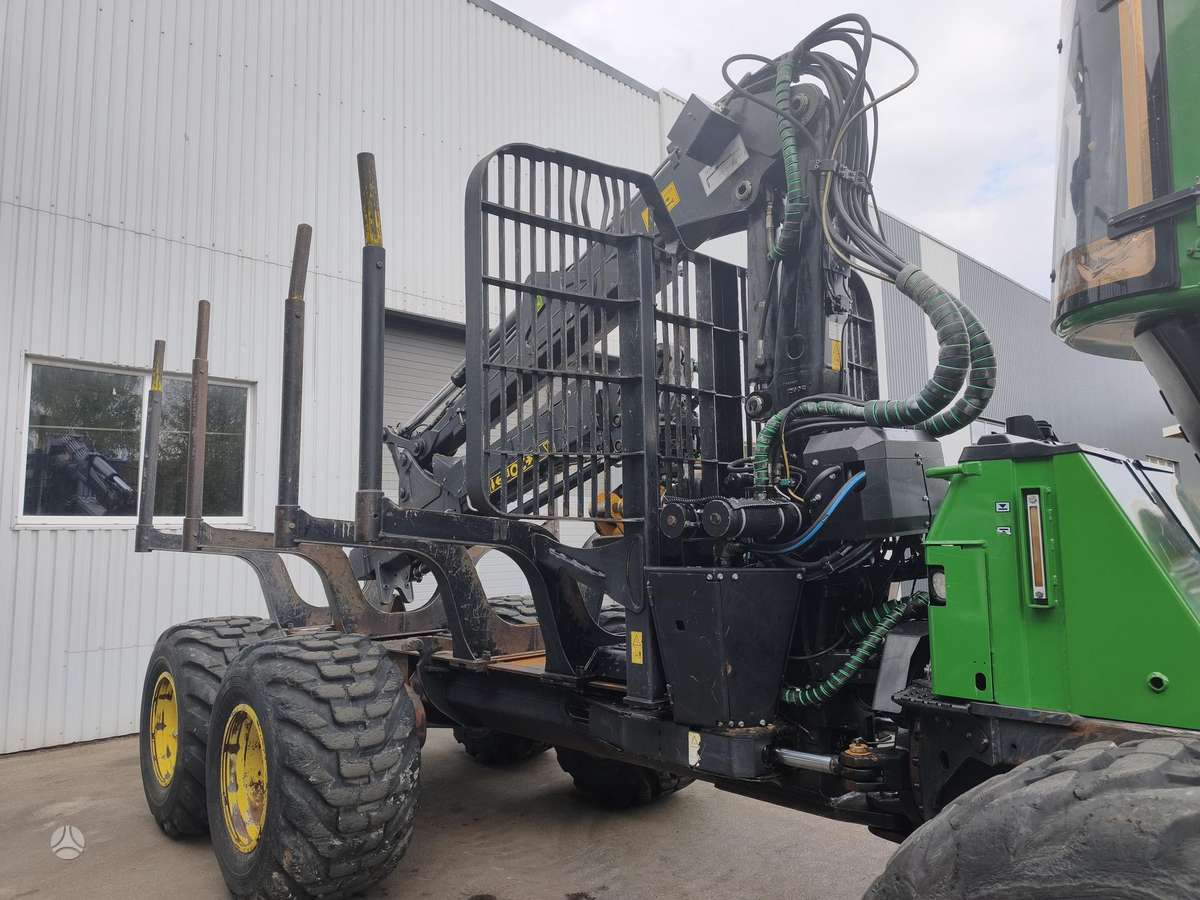 John Deere 1110G, форвардеры