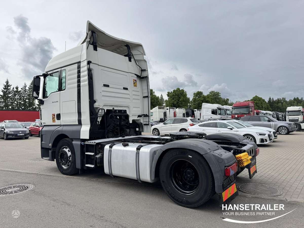 MAN TGX 18.460, 2 спальных места