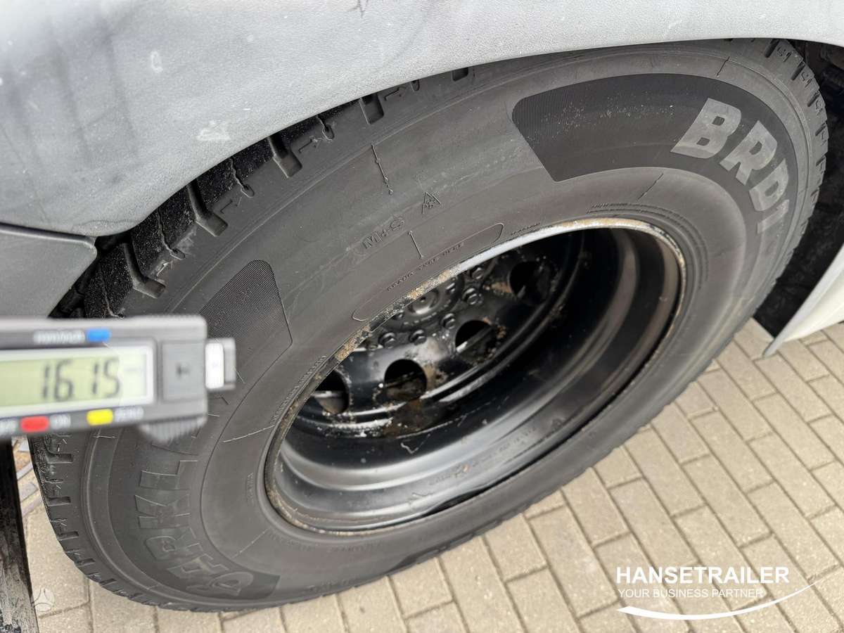 MAN TGX 18.460, 2 спальных места