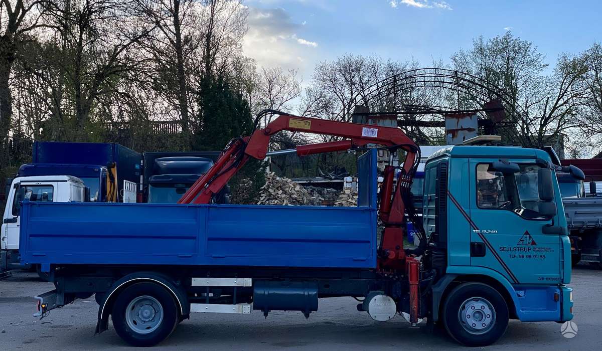 MAN TGL, dumpers with crane