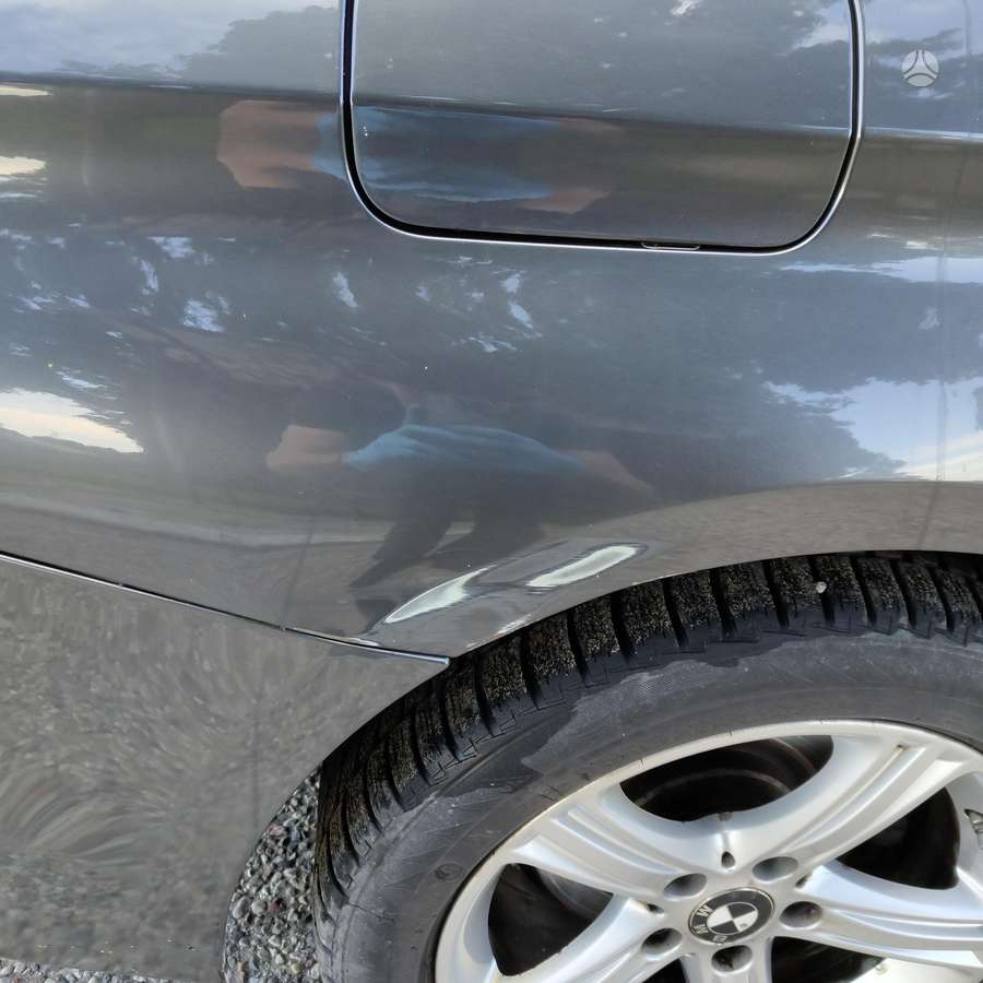 BMW 318, 2.0 l., Седан