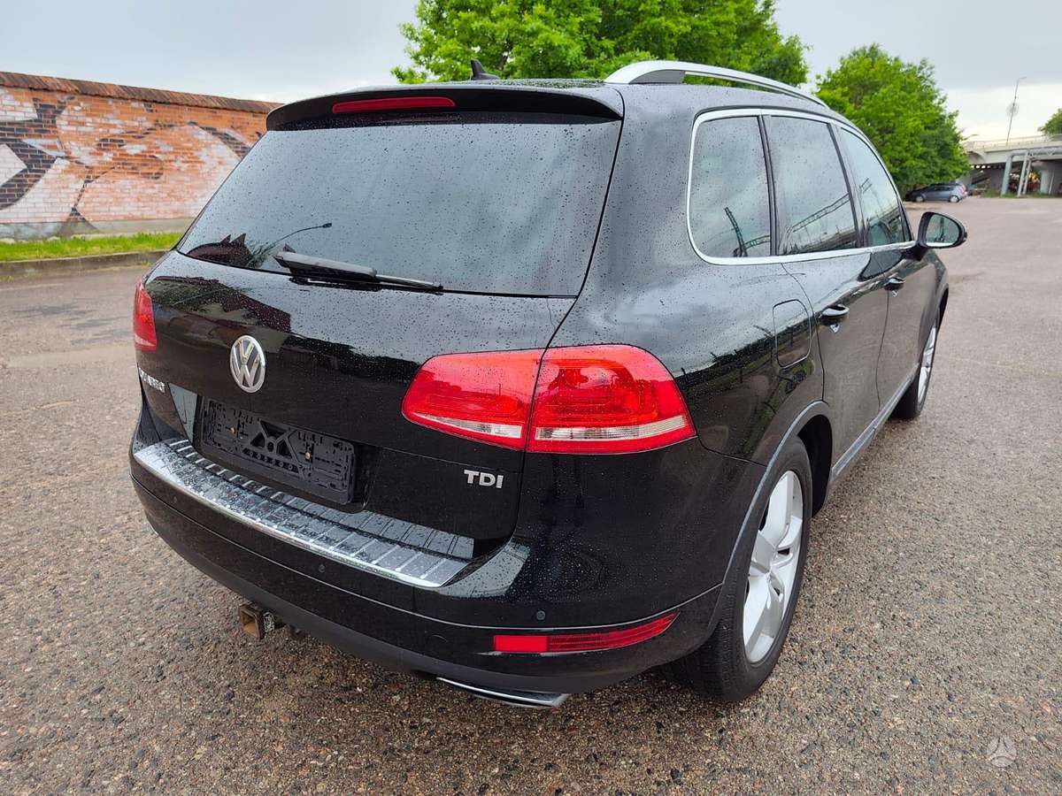 Volkswagen Touareg - 4