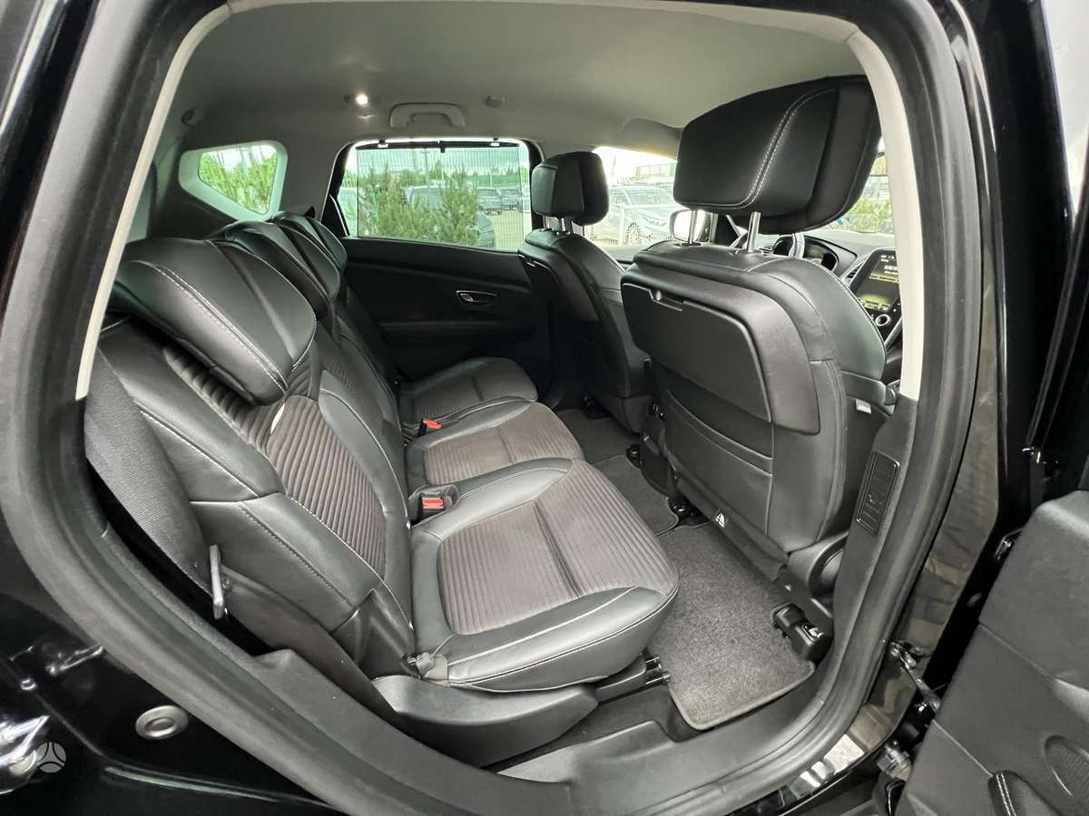 Renault Scenic, 1.2 l., Минивэн