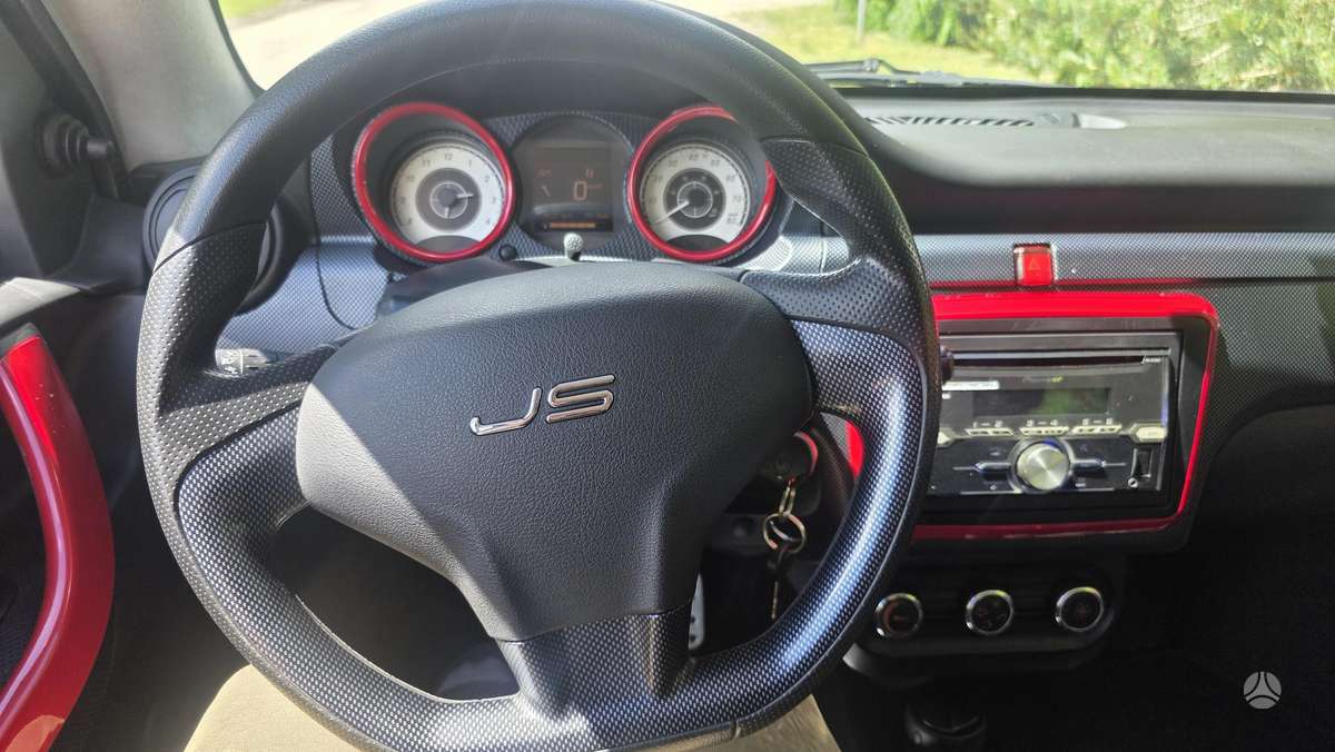 Ligier JS50, 0.5 l., hatchback