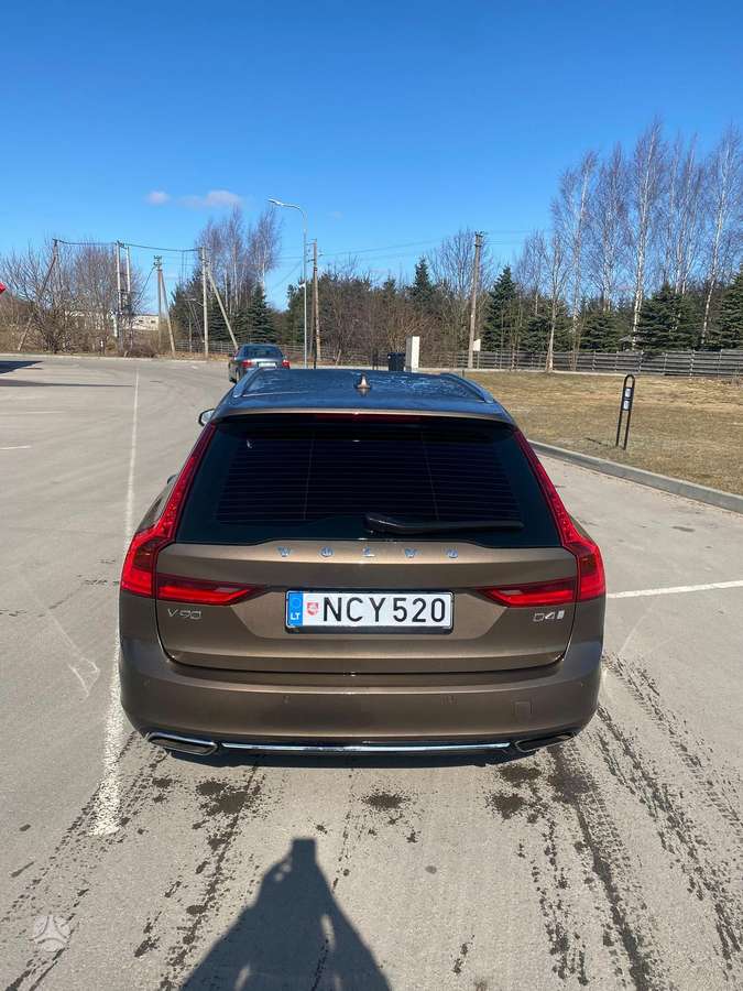 Volvo V90, 2.0 l., wagon