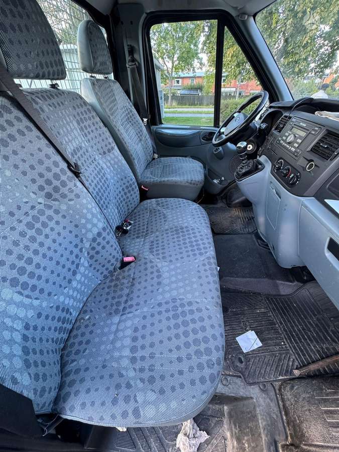 Ford Transit, 2.4 l., cargo van
