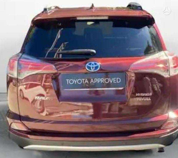 Toyota RAV4 - 4