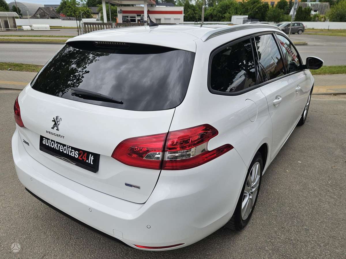 Peugeot 308, 1.2 l., Универсал