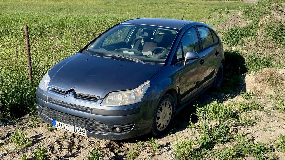 Citroen C4, 1.6 l., hatchback