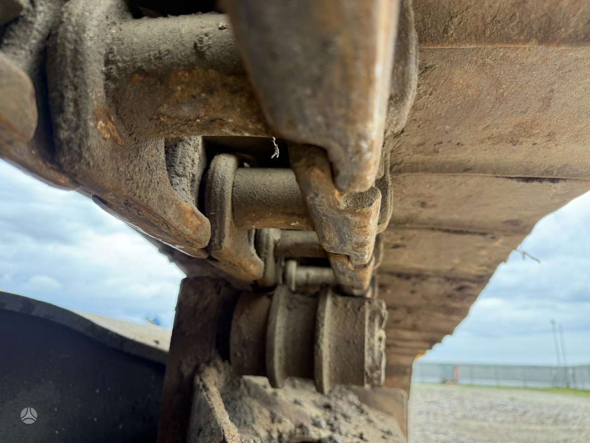 Caterpillar 322 L , 26 ton, экскаваторы