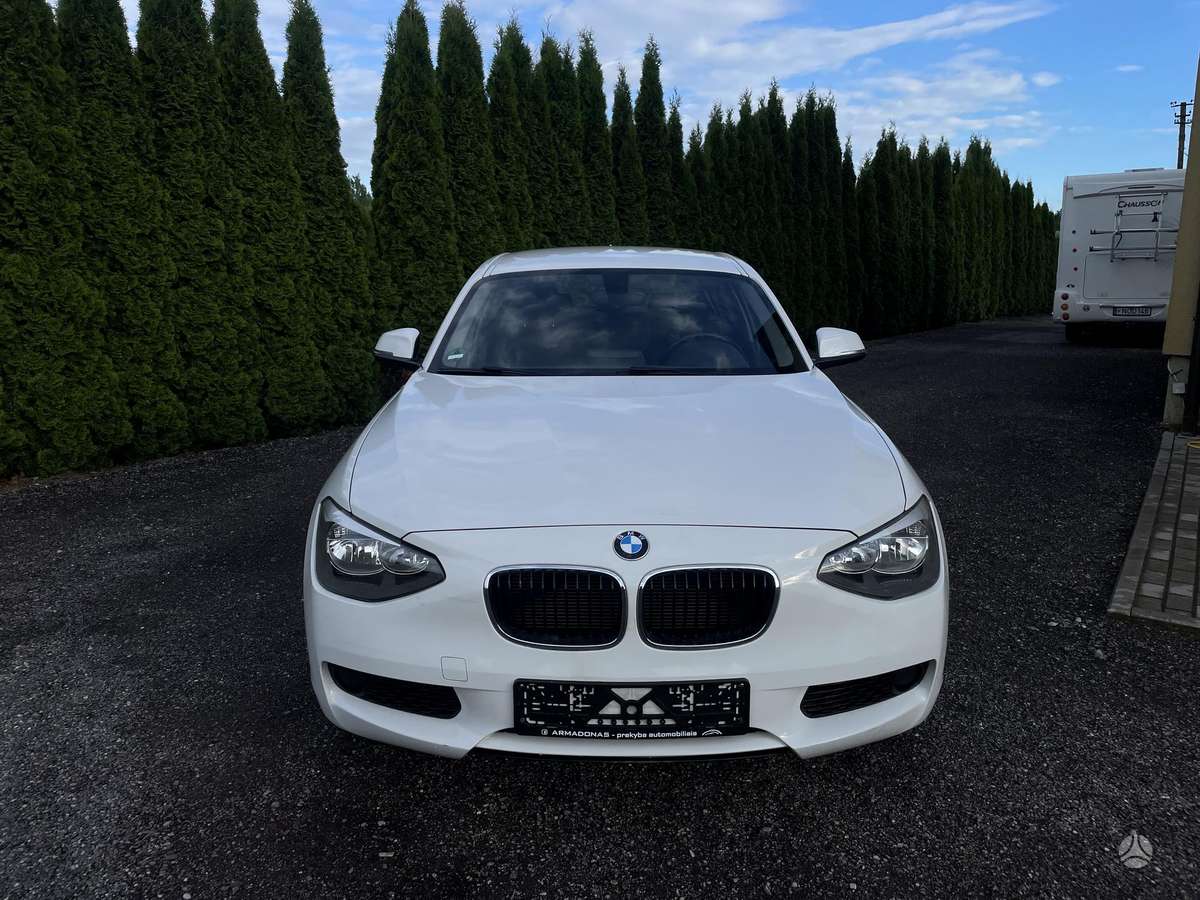 BMW 116, 1.6 l., hatchback