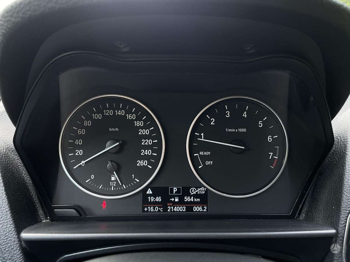 BMW 116, 1.6 l., hatchback