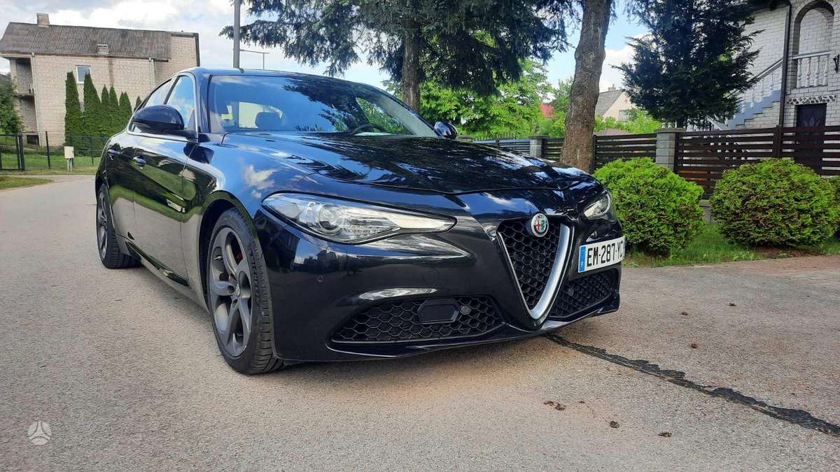 Alfa Romeo Giulia, 2.0 l., Седан