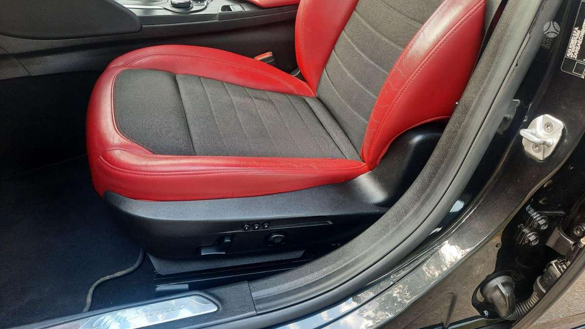 Alfa Romeo Giulia, 2.0 l., Седан