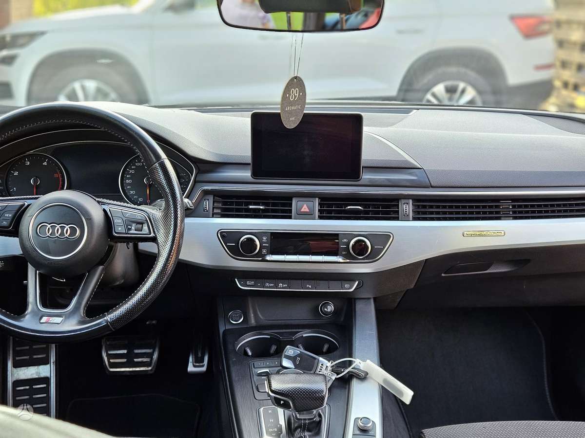 Audi A4, 2.0 l., universalas