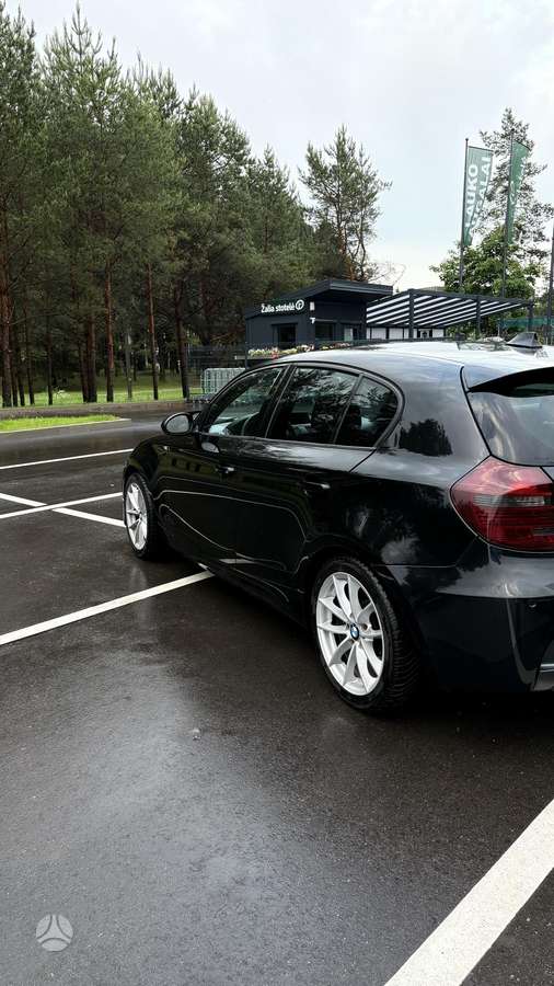 BMW 118, 2.0 l., Хэтчбек