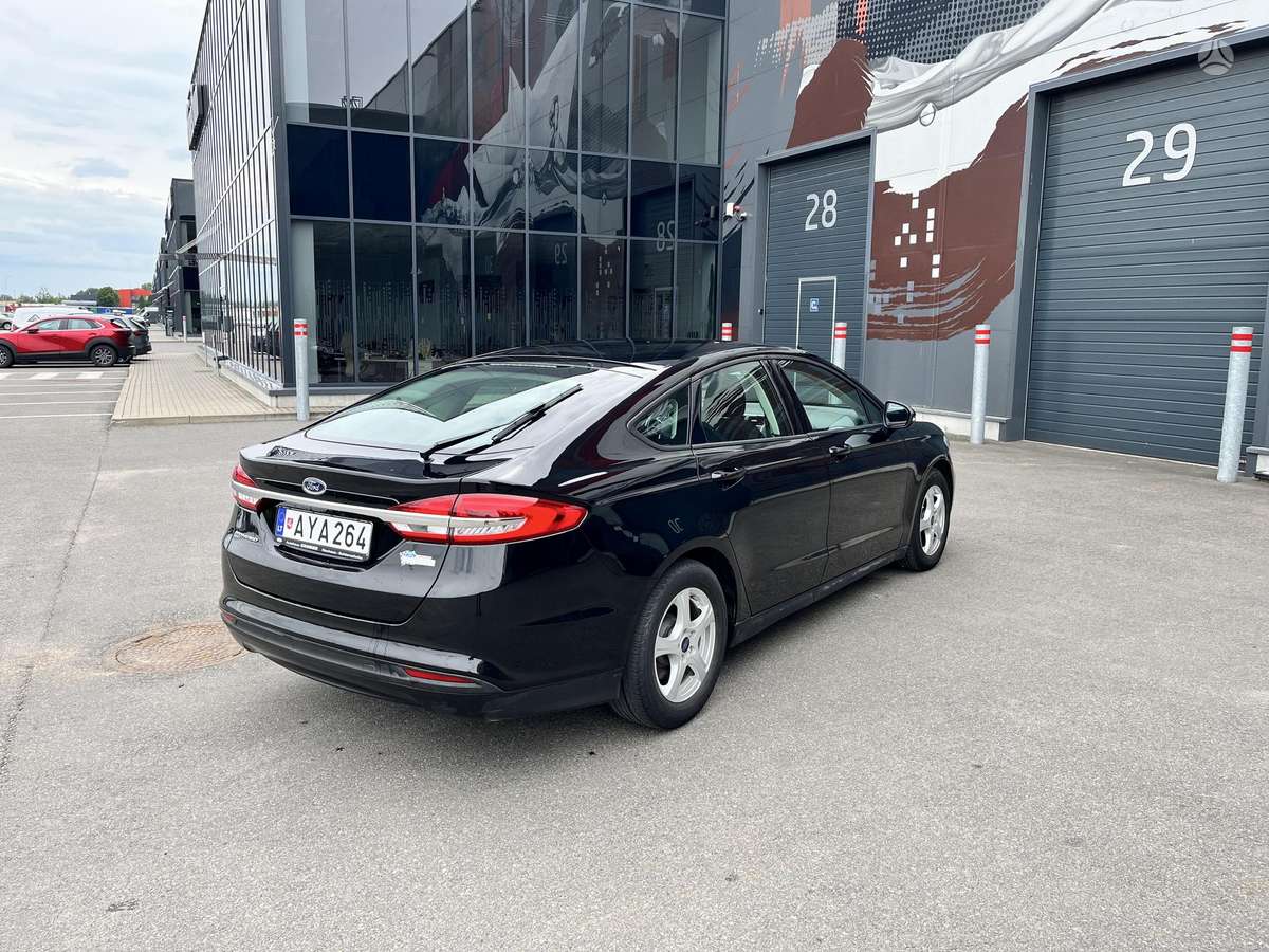 Ford Mondeo, 1.5 l., hatchback