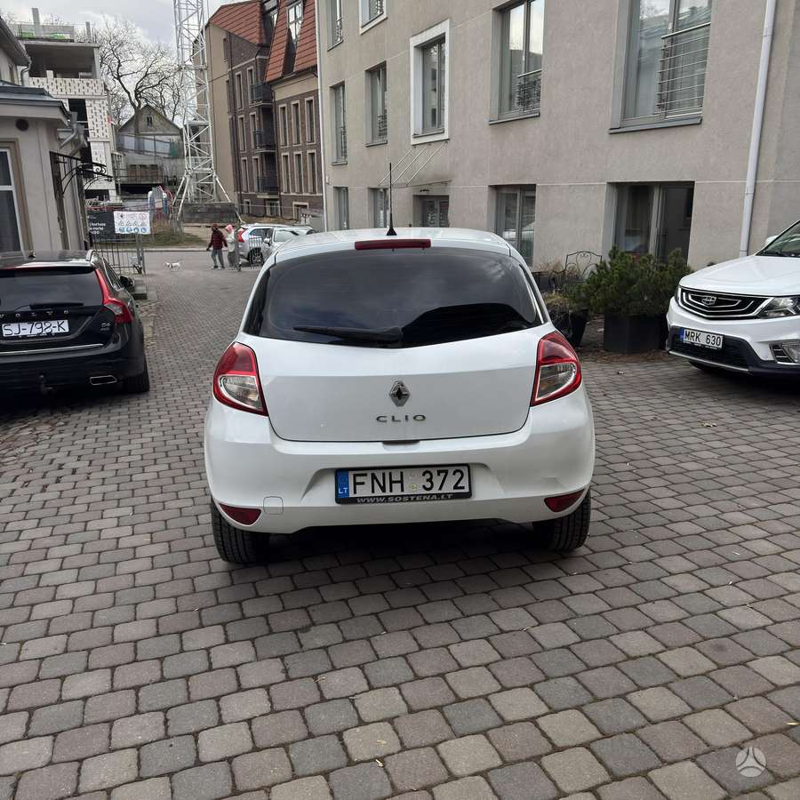 Renault Clio, 1.2 l., hatchback