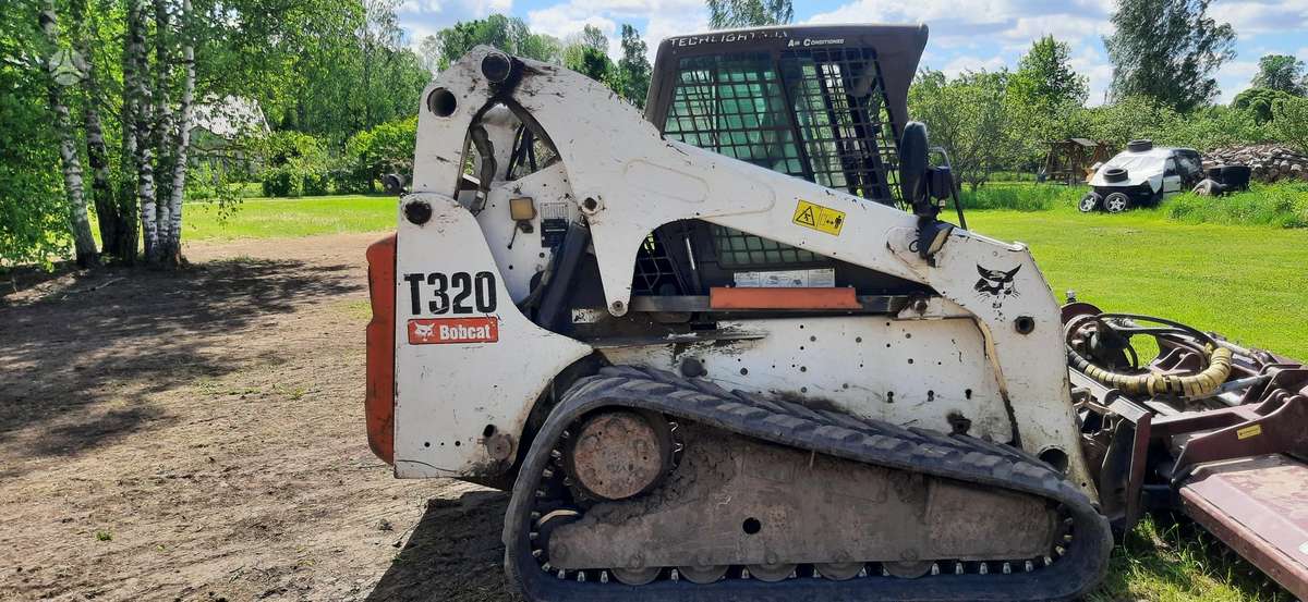 Bobcat T320H, mini loaders