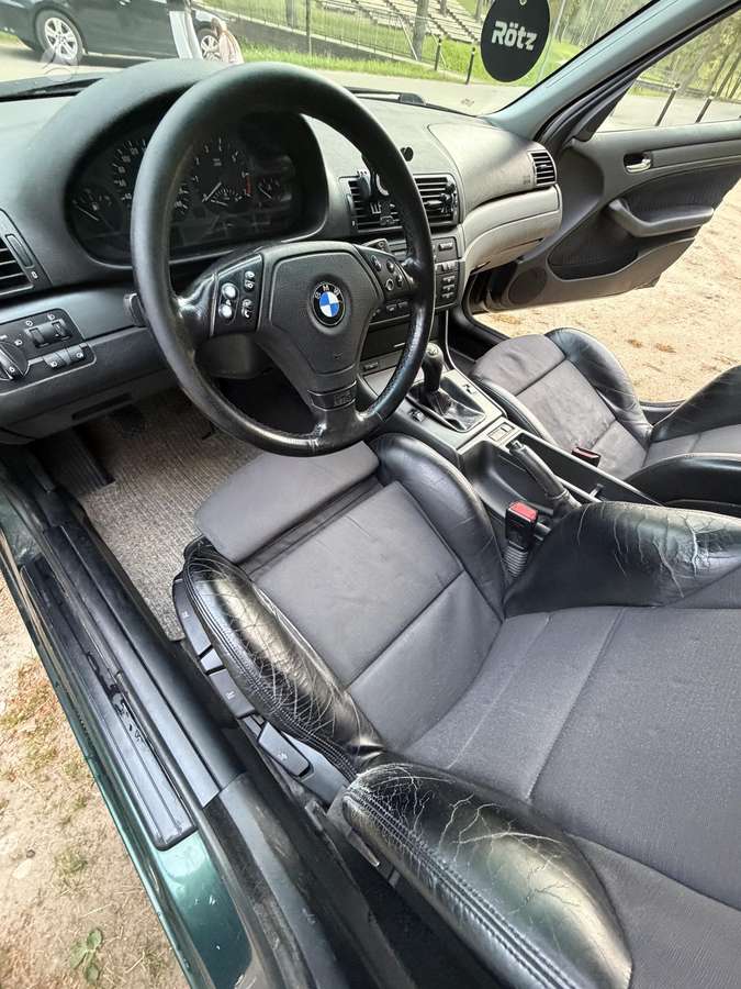 BMW 318, 1.9 l., Седан