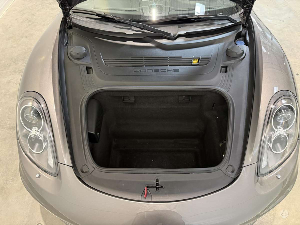 Porsche Boxster - 12