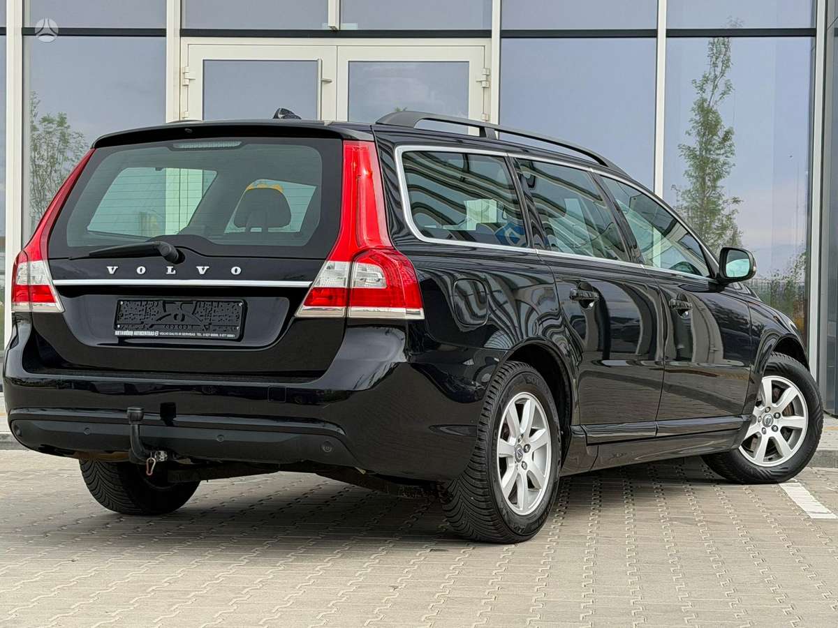 Volvo V70, 2.0 l., Универсал