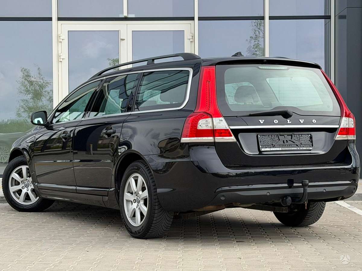 Volvo V70, 2.0 l., Универсал