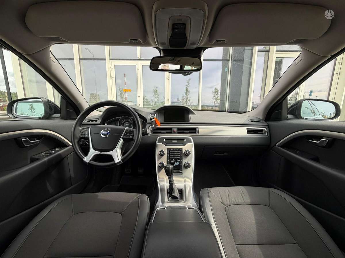 Volvo V70, 2.0 l., Универсал