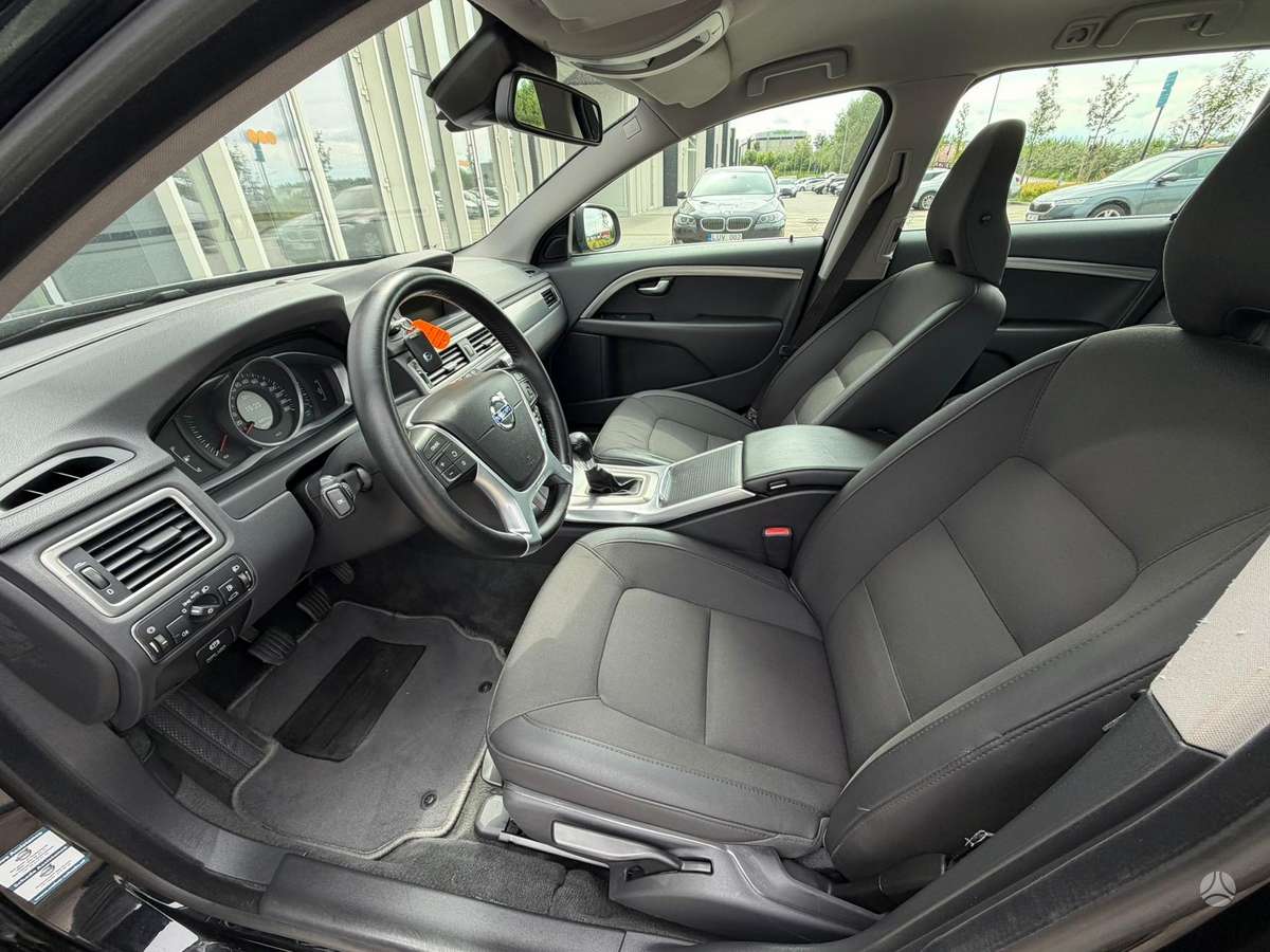 Volvo V70, 2.0 l., Универсал