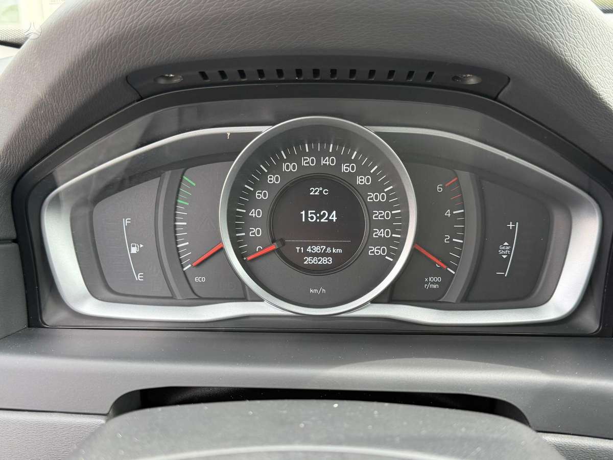 Volvo V70, 2.0 l., Универсал