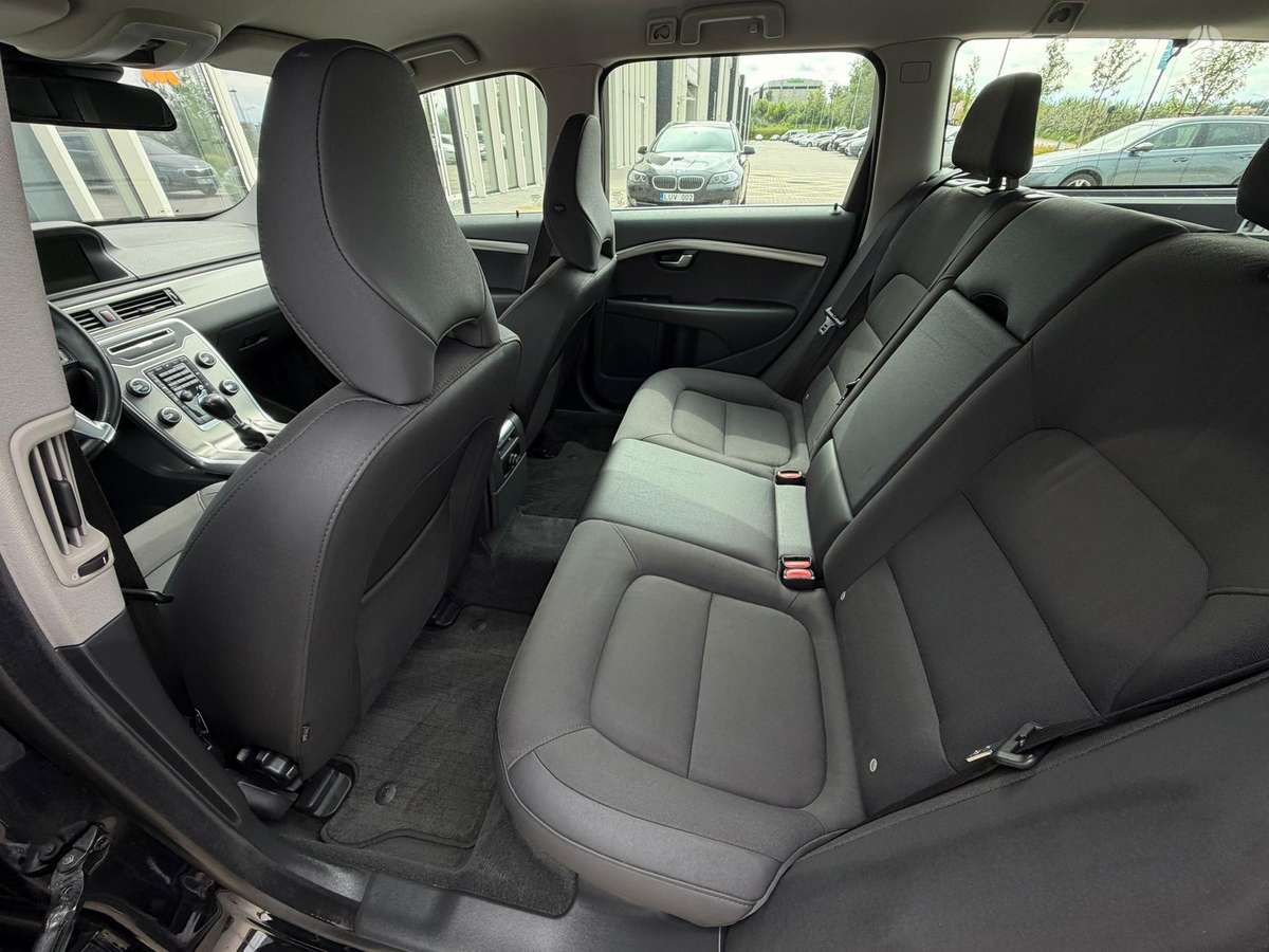 Volvo V70, 2.0 l., Универсал