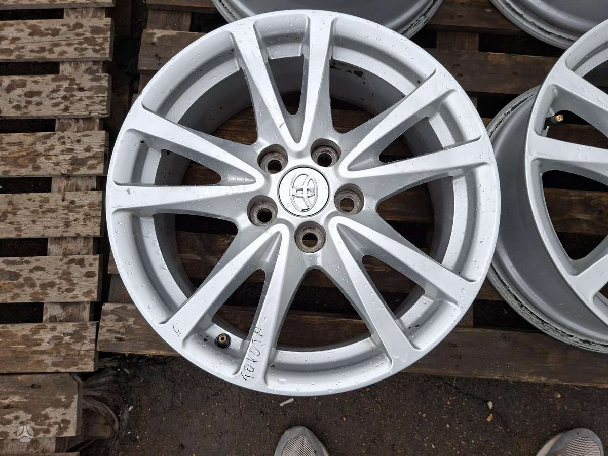 Toyota ET45, light alloy, R17