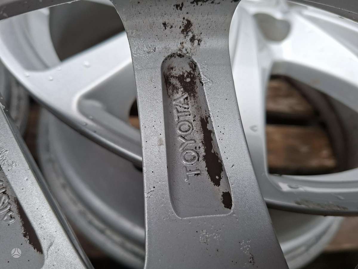 Toyota ET45, light alloy, R17