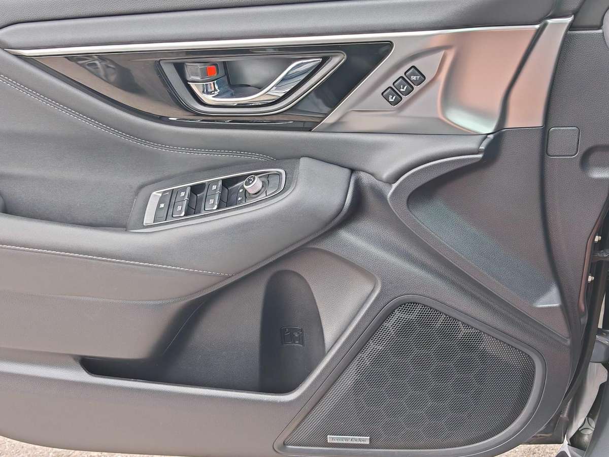Subaru Legacy, 2.5 l., Седан