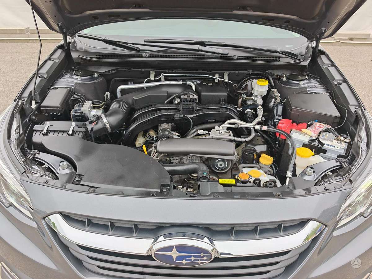 Subaru Legacy, 2.5 l., Седан