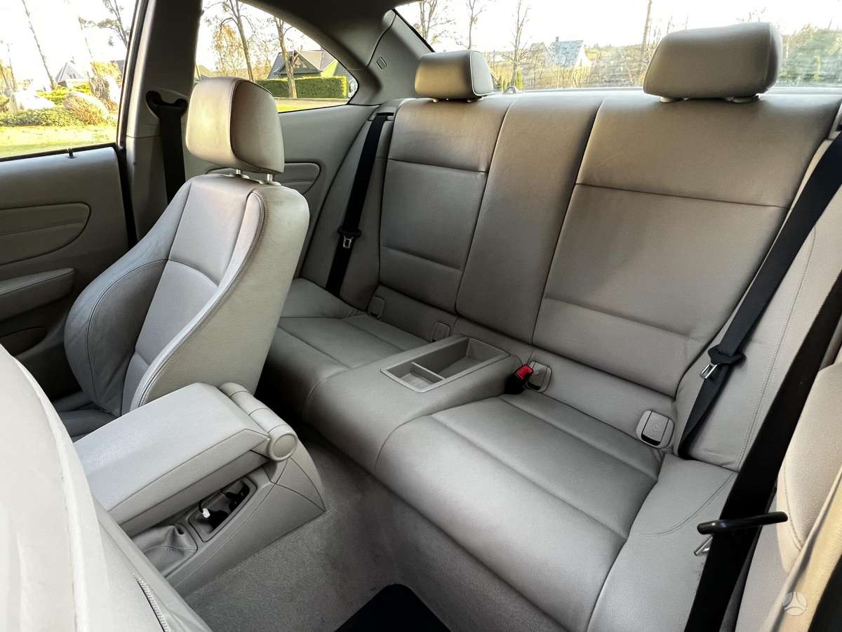BMW 120, 2.0 l., Купе (coupe)