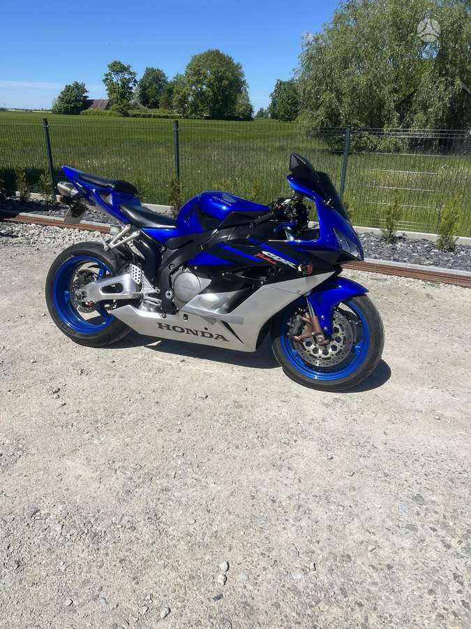 Honda CBR 1000cc, superbikes