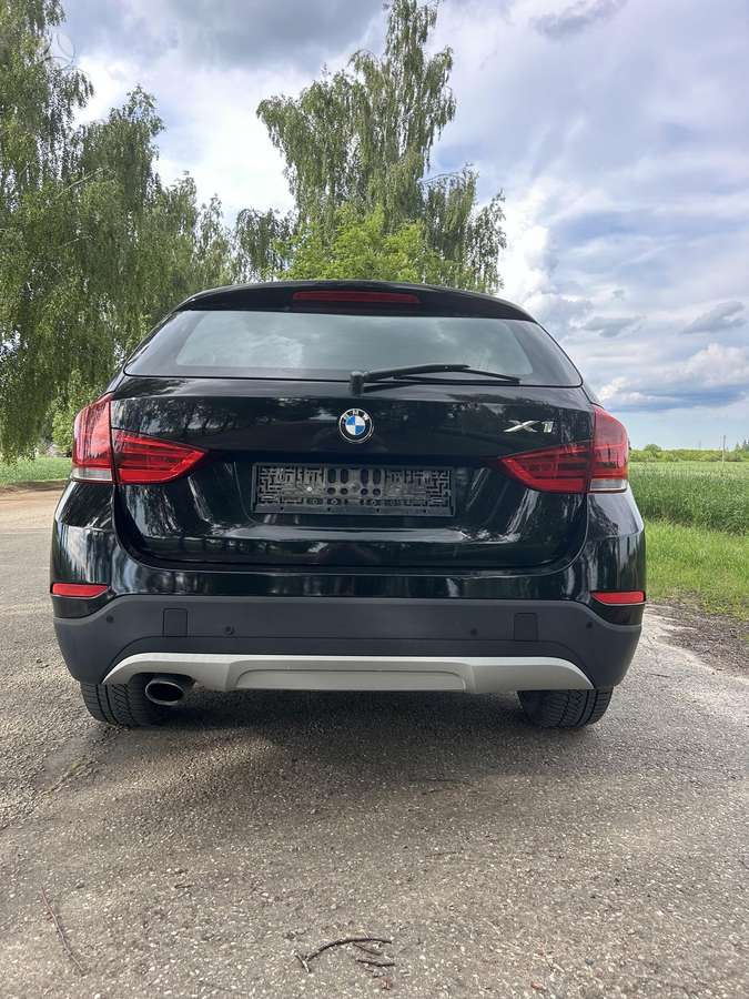 BMW X1, 2.0 l., Хэтчбек