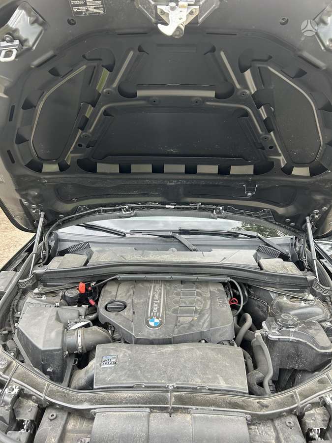 BMW X1, 2.0 l., Хэтчбек