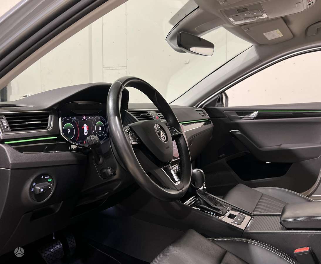 Skoda Superb, 2.0 l., Универсал