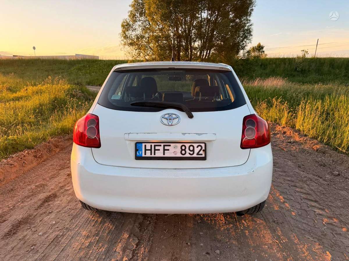Toyota Auris, 2.0 l., Хэтчбек