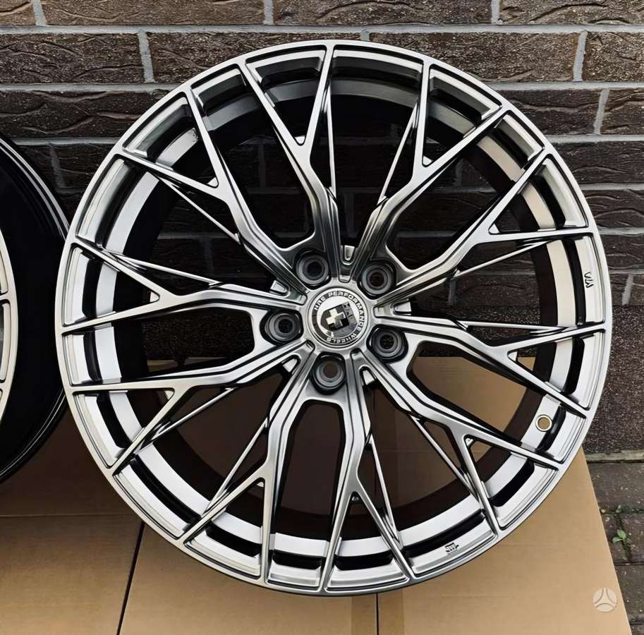 -Kita- NAUJI HRE Performance, light alloy, R19