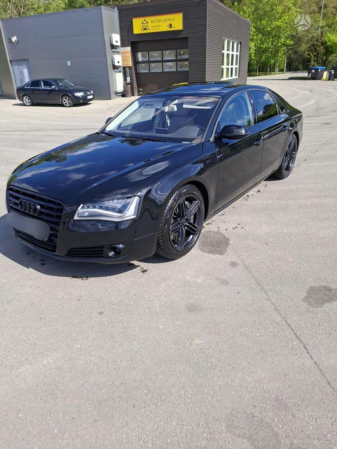 Audi A8, 4.2 l., limuzinas