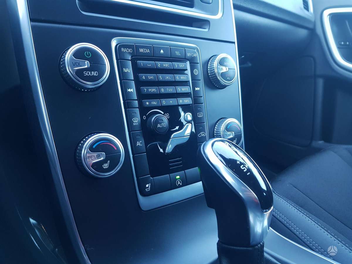 Volvo V60, 2.0 l., universalas