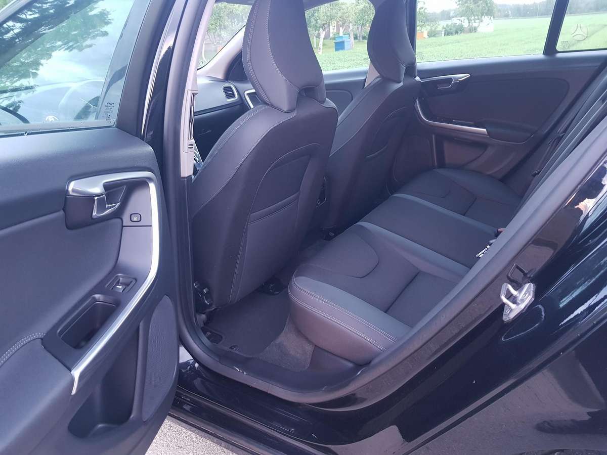 Volvo V60, 2.0 l., Универсал