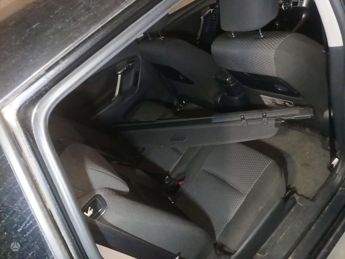 Toyota Verso body parts