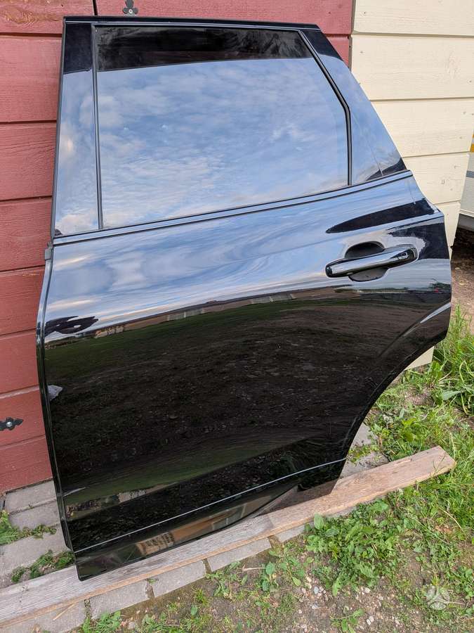 Volvo XC60 durys