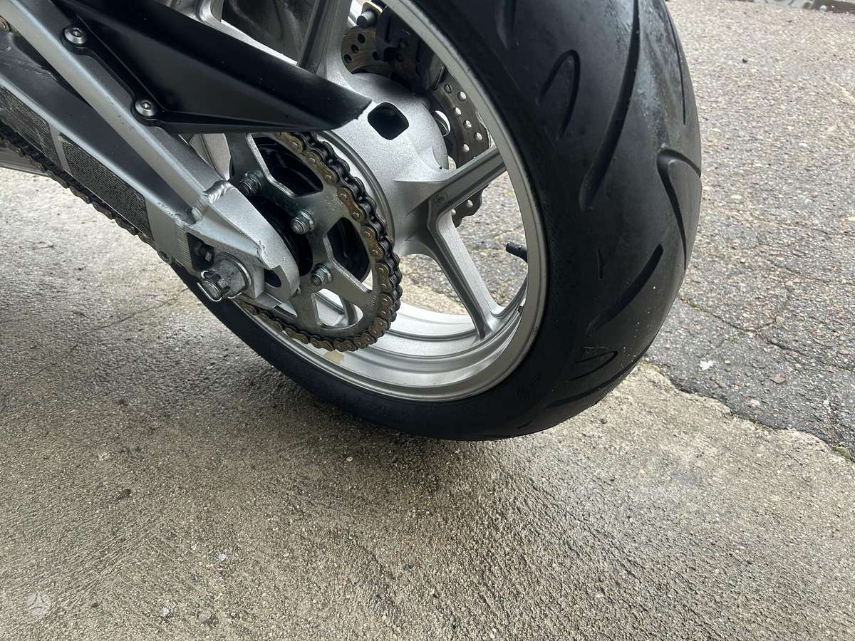 Kawasaki Versys 650cc, street / classic